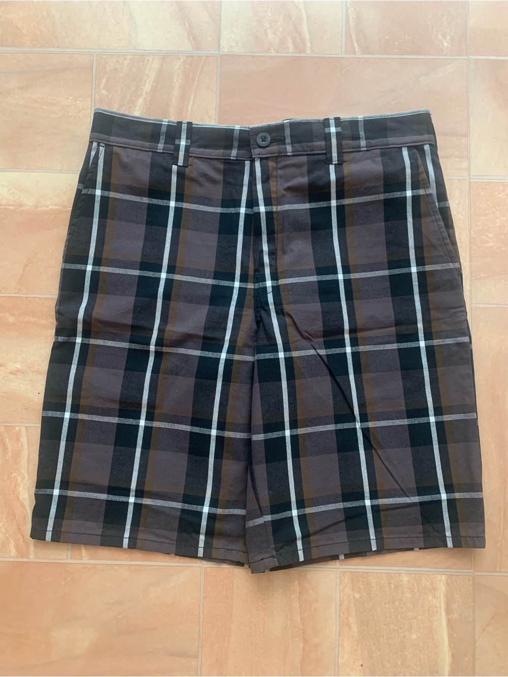 Dickies Vintage Men's Black, Brown & White Dark Plaid 34 Shorts